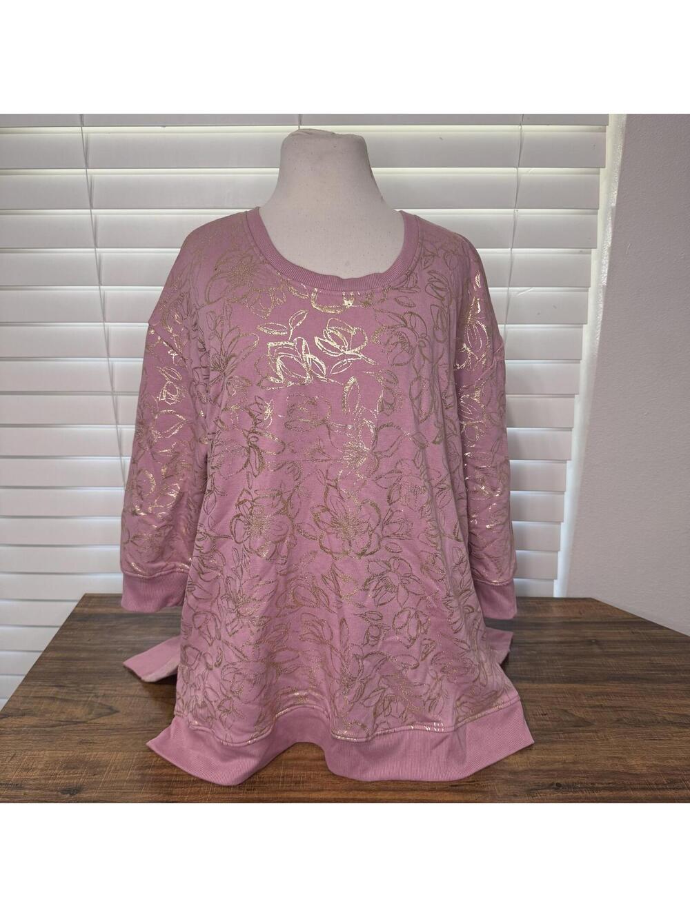 Berkley Jensen XL Pink Light Sweatshirt with Gold Floral Print